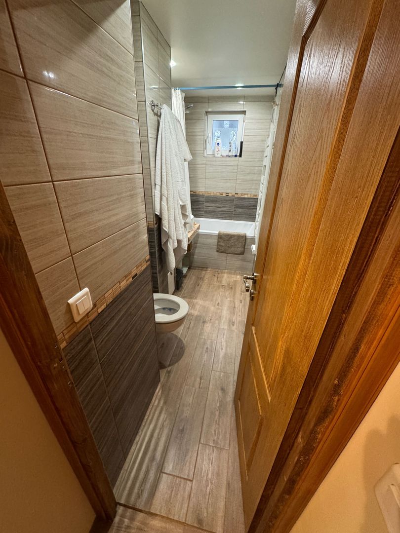 BRASADAS vinde ap cam etaj 1/4 in Micro 15. - Poză 5