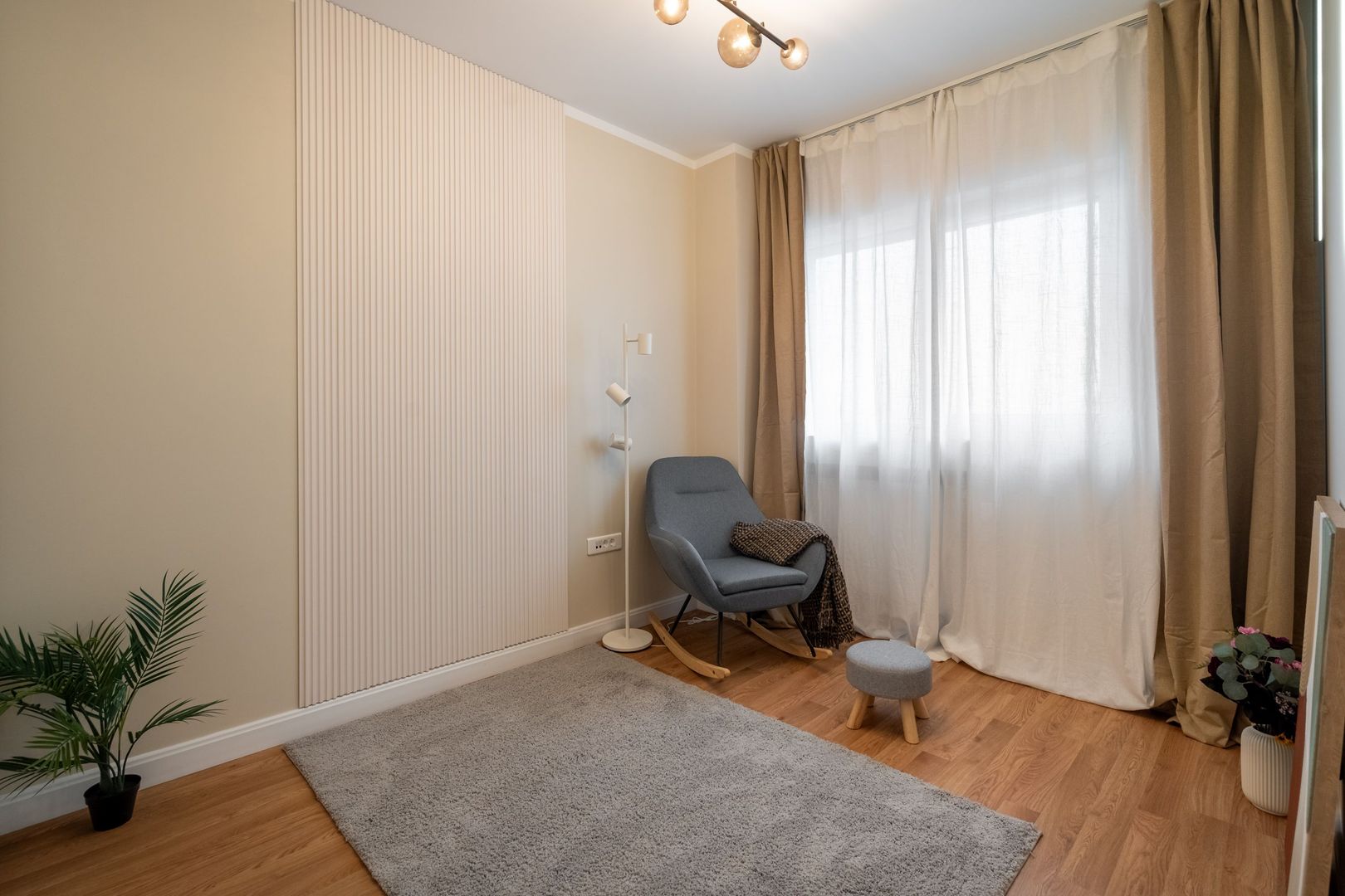 COMISION 0%-Apt 3 camere 75mp superb complet mobilat/utilat vedere lac ParcVerdi - Poză 15