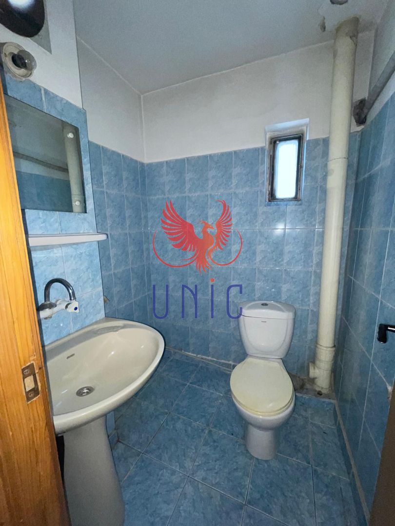 4 camere decomandate, V-uri - 1 Mai - Poză 16