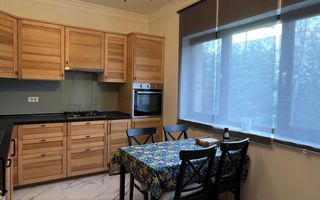 Vila individuala cu 5 camere Otopeni - Poză 7