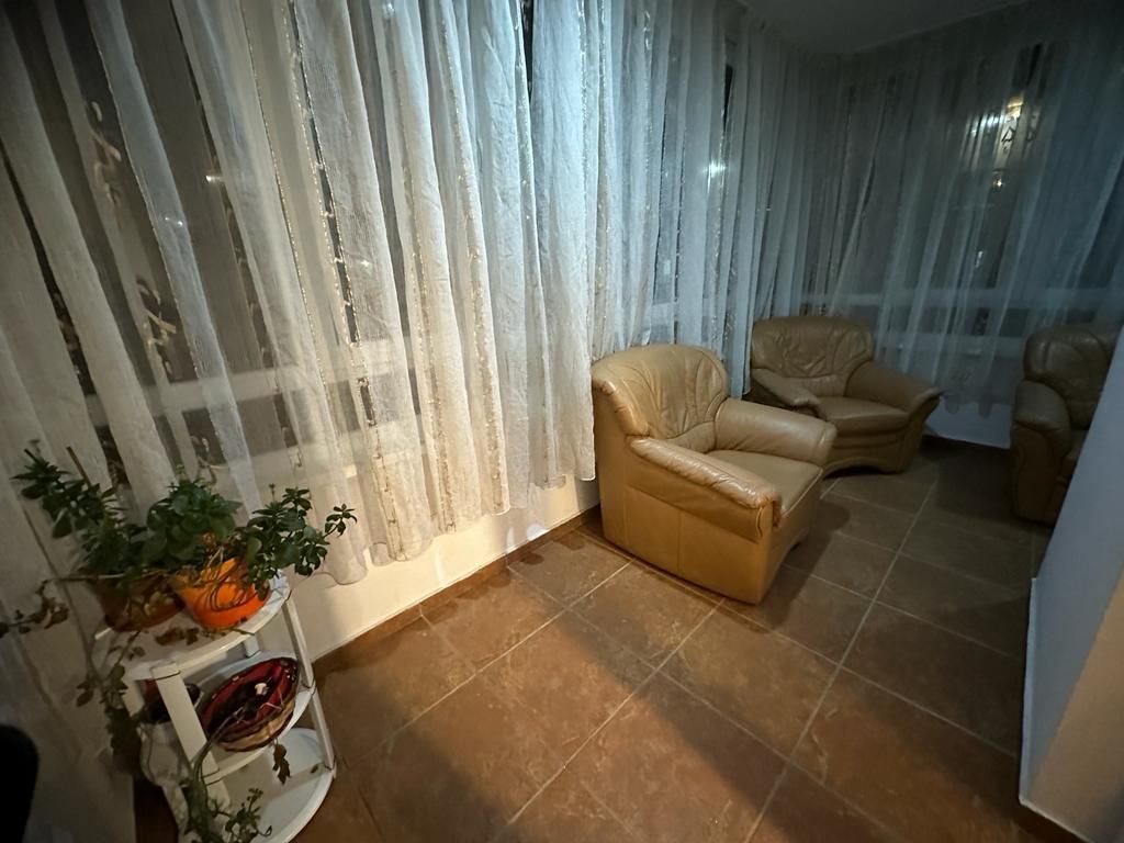 3 camere 2 bai Parcare 120 mp et. 1 AN 2007 Ghencea Drumul Taberii - Poză 24