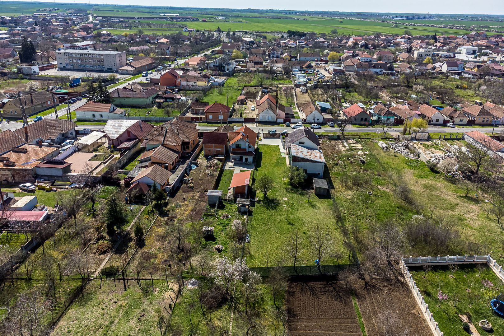 Oportunitate, casa cu teren de 1515mp. - Poză 13