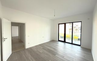 Bloc finalizat la asfalt. Decomandat. Etaj 1. Loc de parcare. - Poză 1