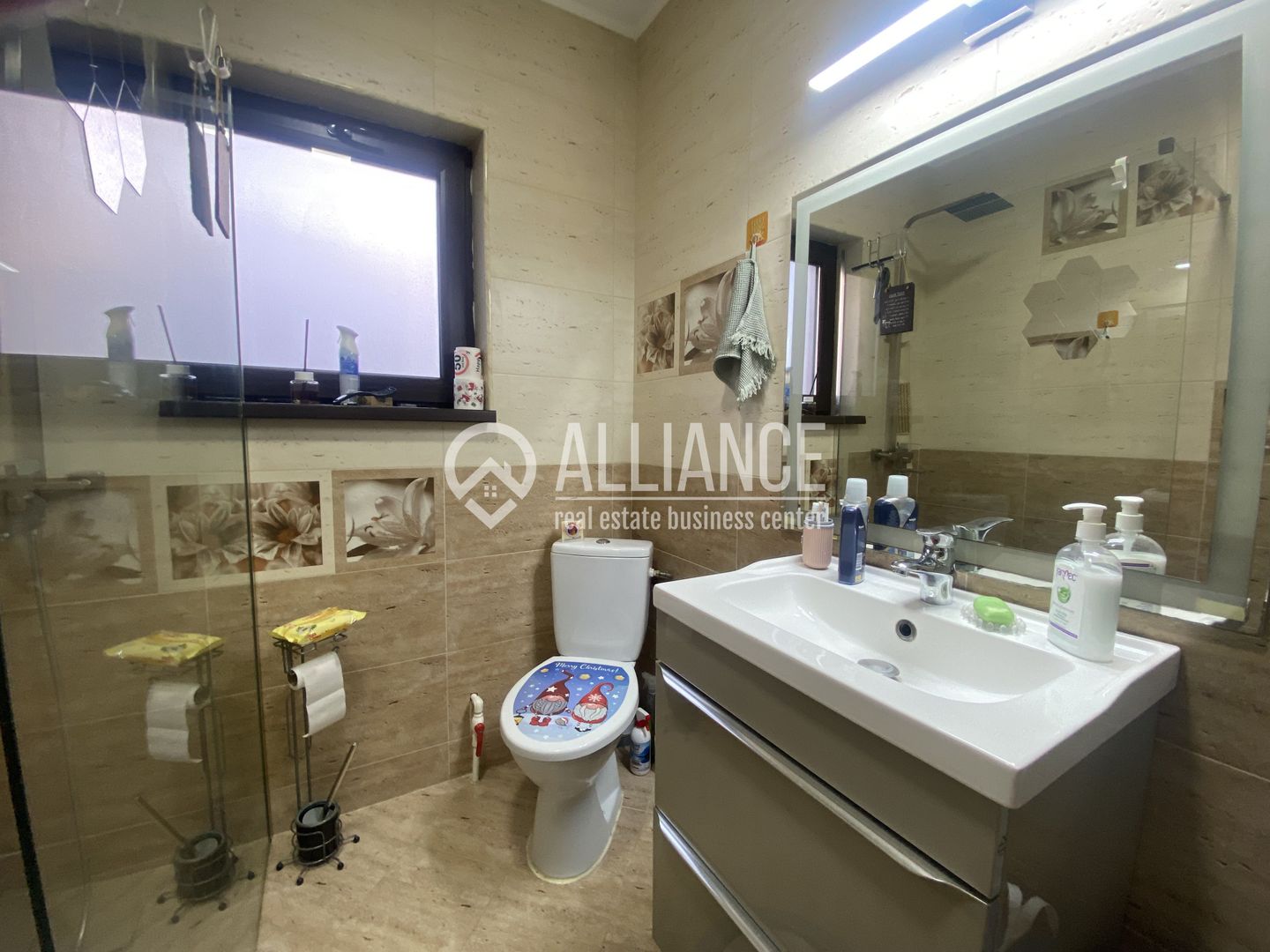 Valu lui Traian( Cod 07)  -Casă cu 3 camere (cu pod înalt amenajat) - Poză 18