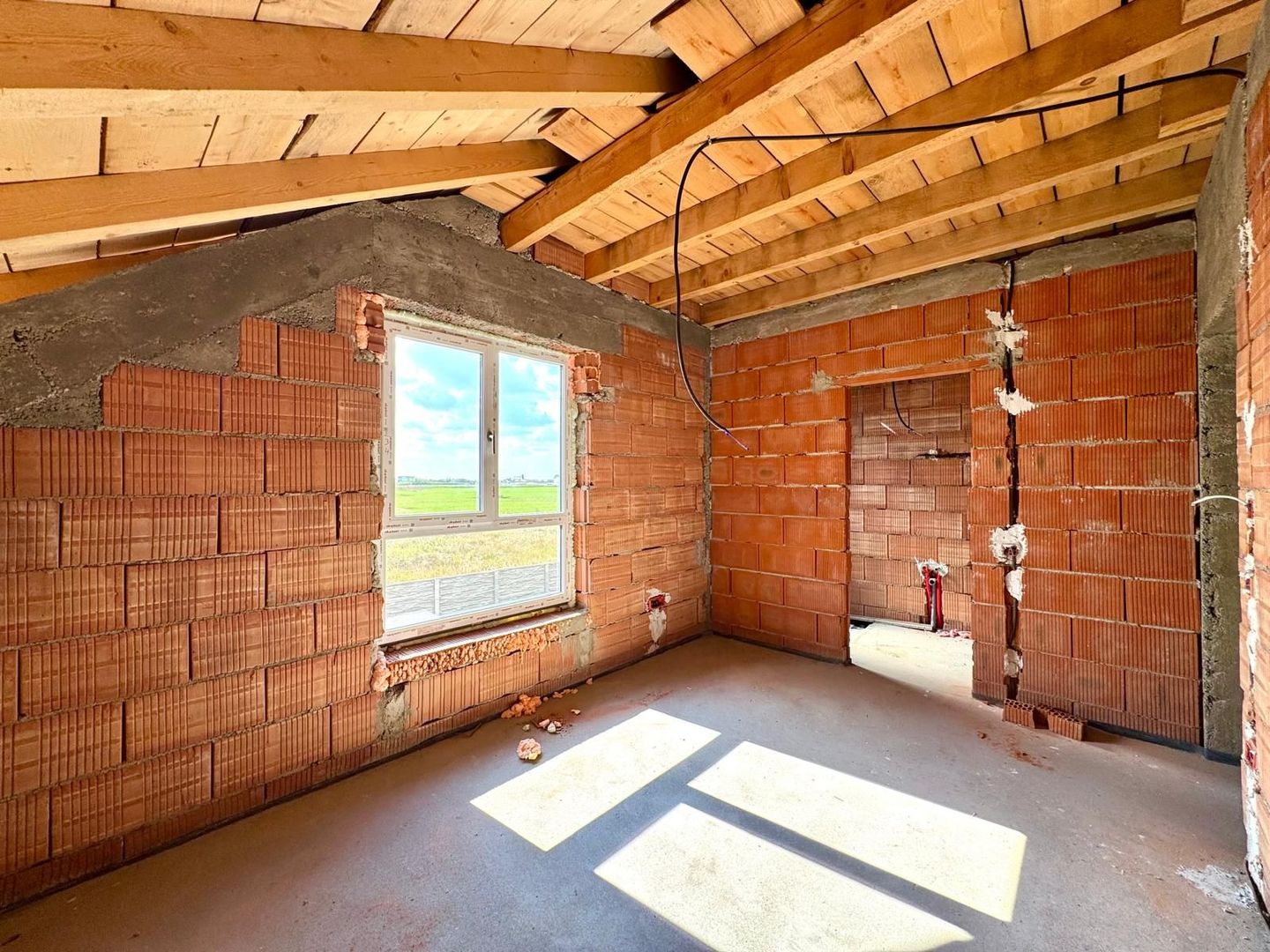 Super pret - Duplex cu 4 camere - teren generos  |Sǎcǎlaz| - Poză 5