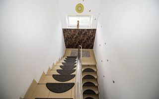 Casa Vila individuala spatioasa cu gradina de vanzare comuna Berceni - Poză 8