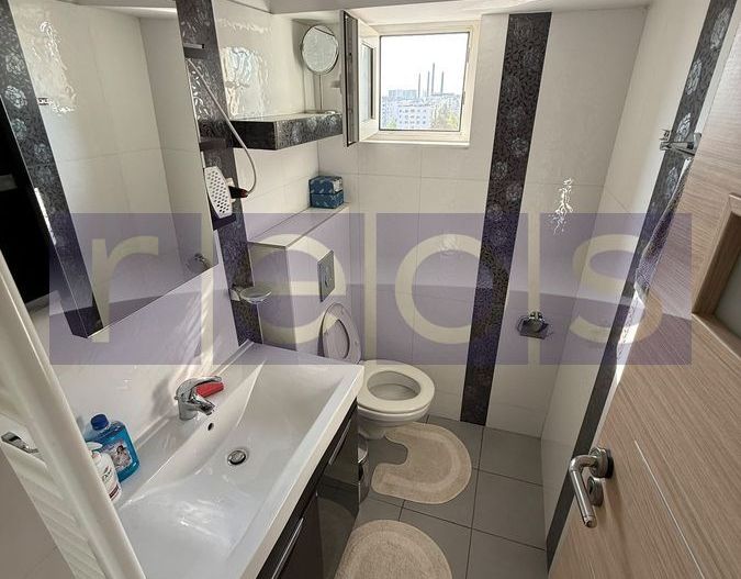 VANZARE 3 CAMERE DECOMANDAT - Poză 13