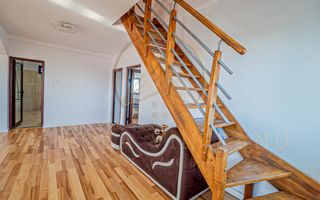 Lazu - Vila de vânzare compusă din P+1E+M. - Poză 35