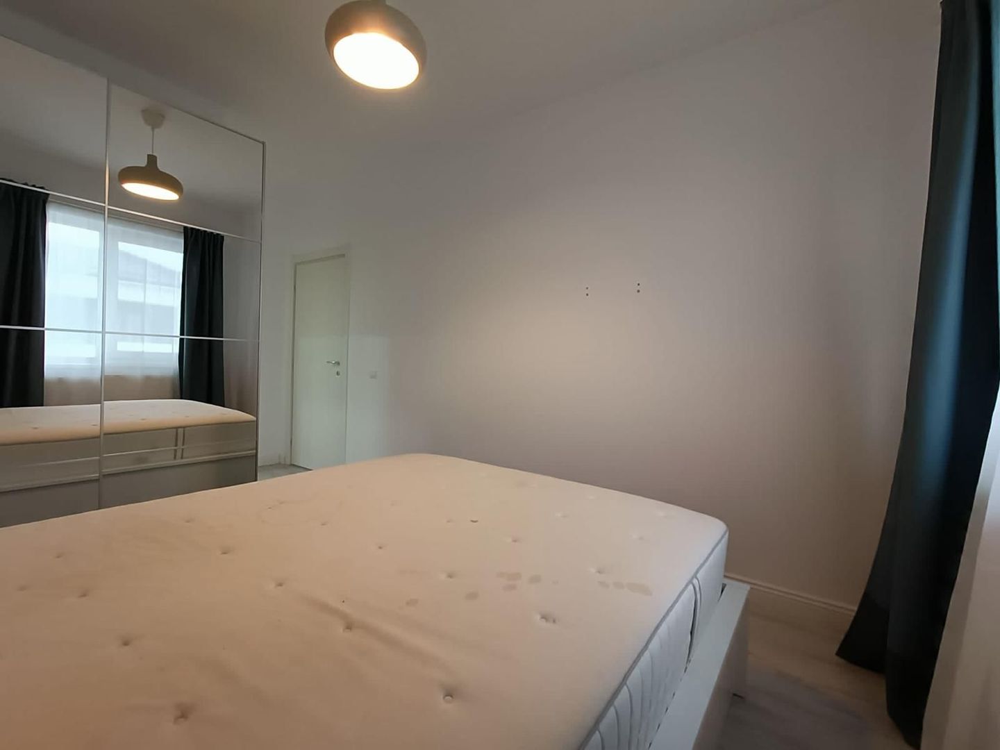 Apartament 3 camere de vânzare – Sector 6 - Poză 3