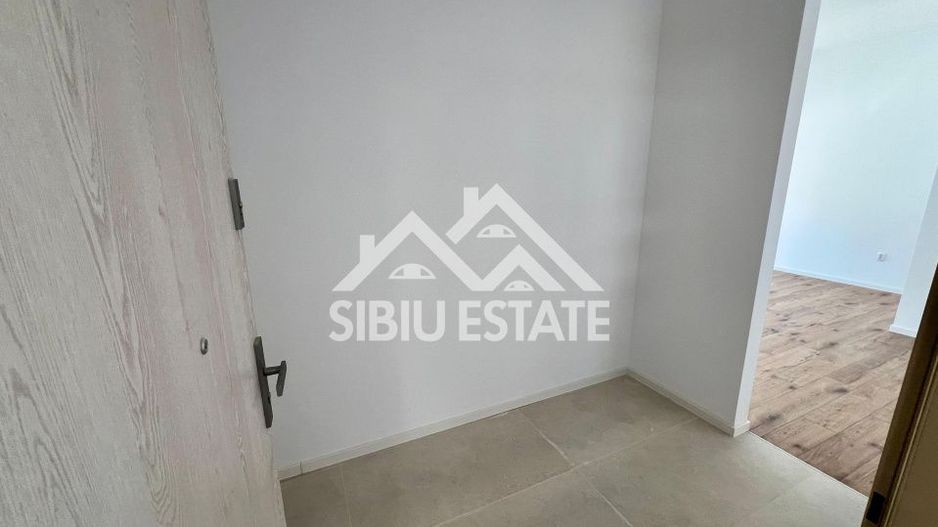 Finisat la cheie Intabulat, 3 camere, 2 bai, 2 parcar,i zona Dracula - Poză 5