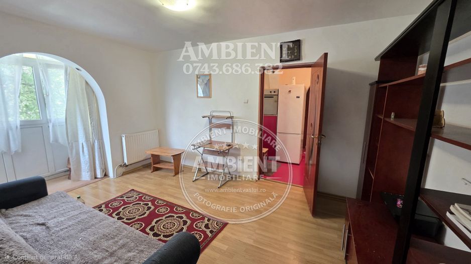 Apartament cu 3 camere, etaj 3, mobilat și utilat, VASLUI - zona SMÂRDAN; - Poză 2
