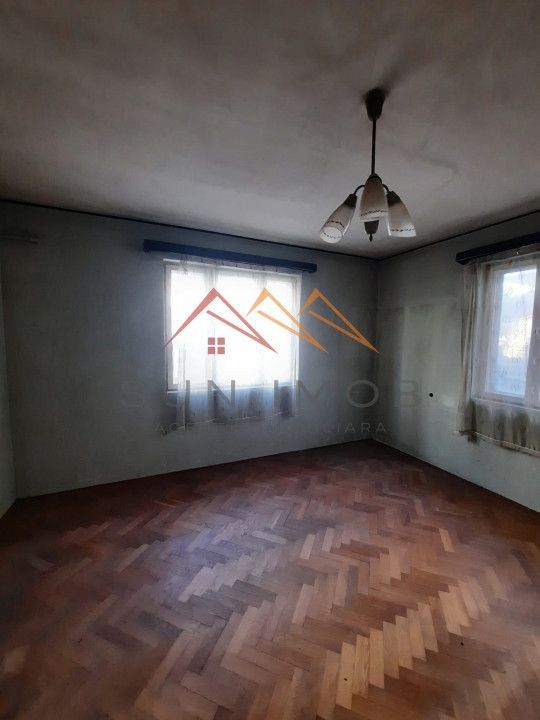 Casa 2 camere, central, 1962, teren 390 mp, Campina, Prahova - Poză 3