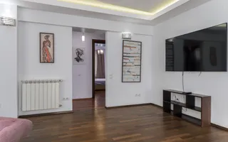 4 camere| semineu| piscina interioara | sauna | sala de sport| parcare - Poză 13