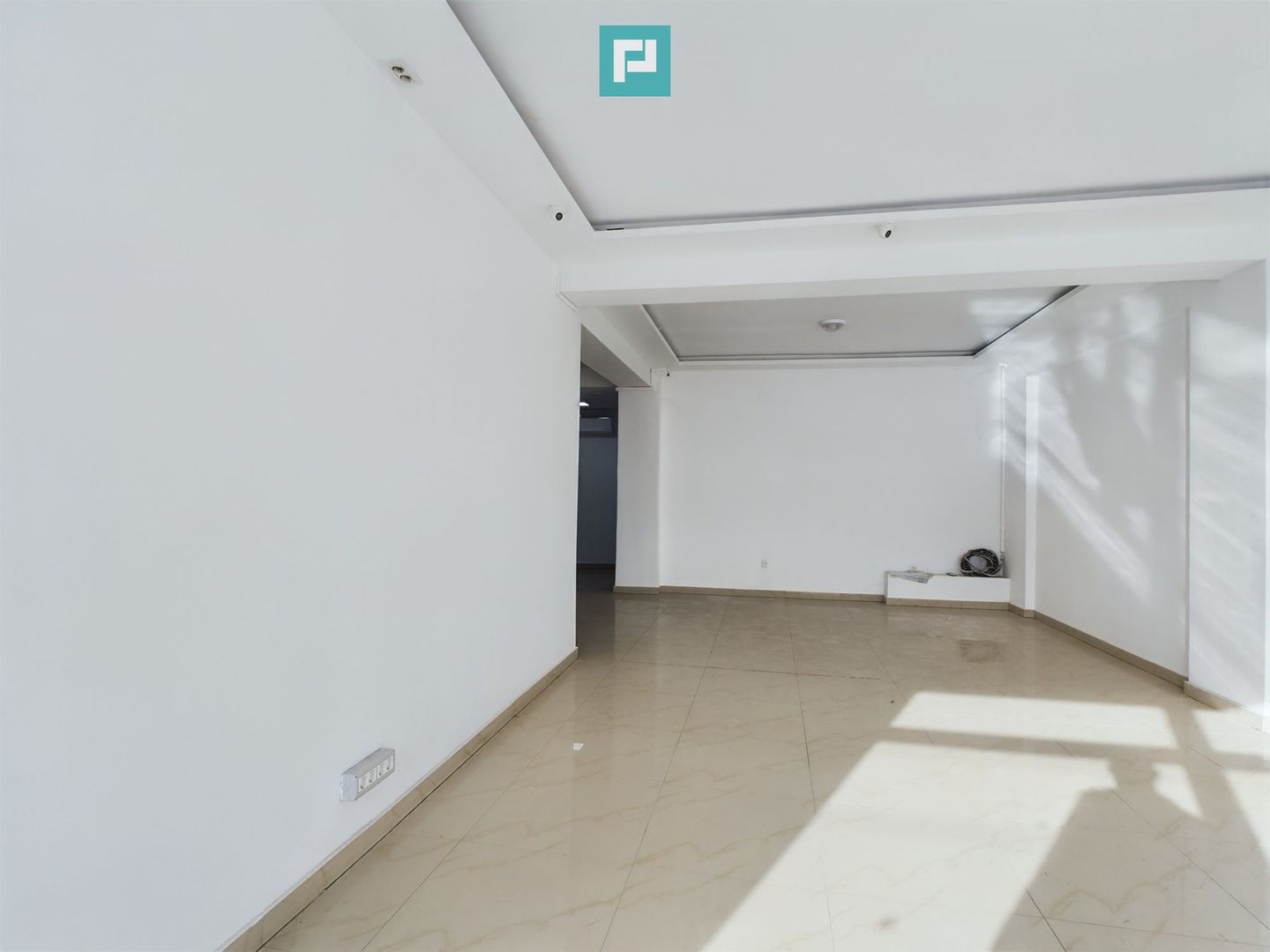 Spatiu comercial 70 mp - Poză 5