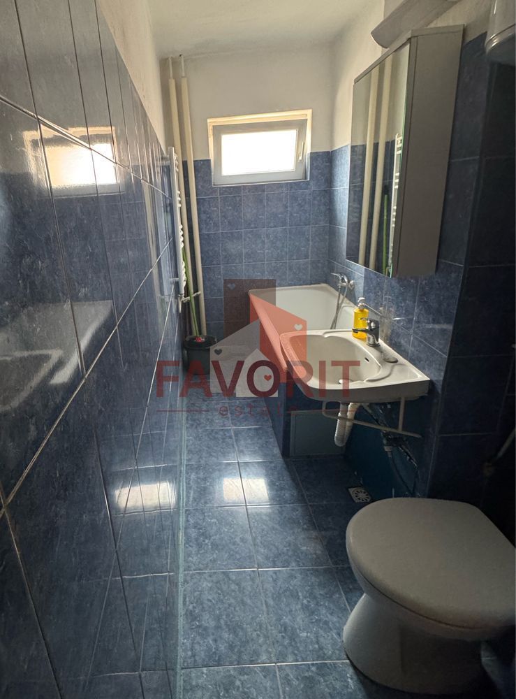 1 camera | mobilat si utilat | etaj intermediar | zona excelenta | - Poză 5