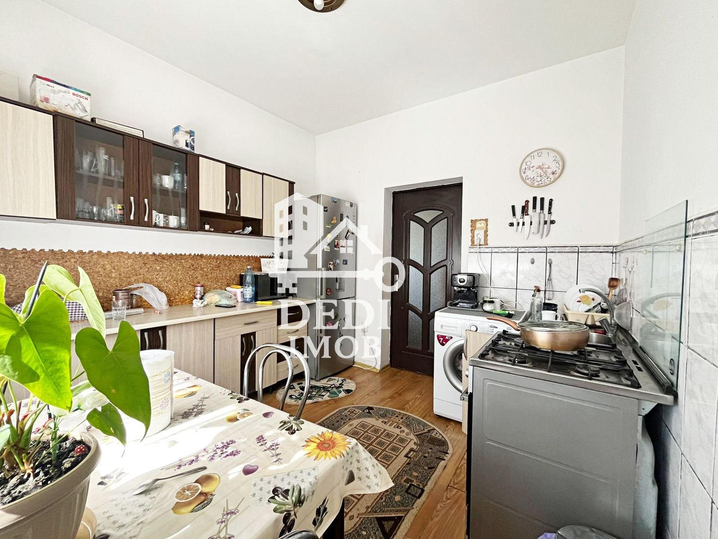 Apartament 2 camere de vanzare in zona Rogerius, Oradea - Poză 4