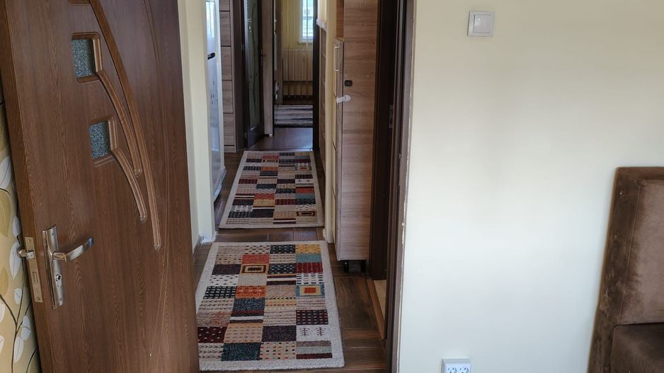 Vanzare Apartament 2 camere 48 mp, renovat, mobilat, 2 min metrou Romancierilor - Poză 4