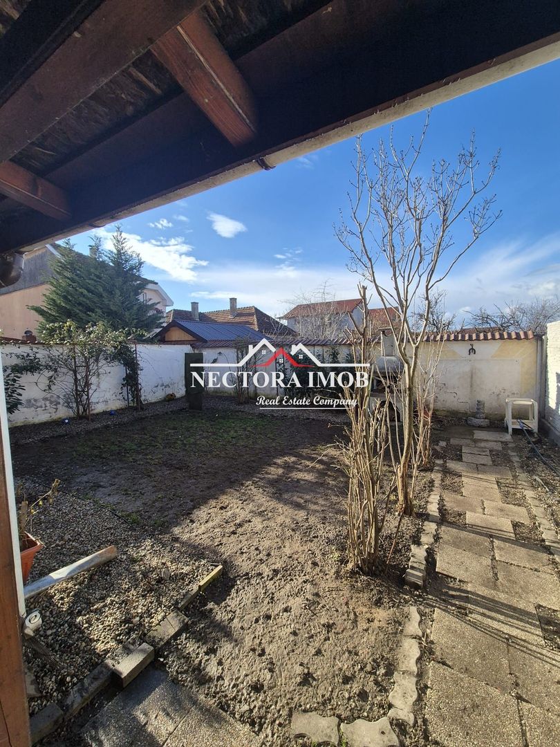NECTORA IMOB-Casa cu etaj, 4 camere, 2 bai, Zona Santandrei, 120 mp - Poză 12