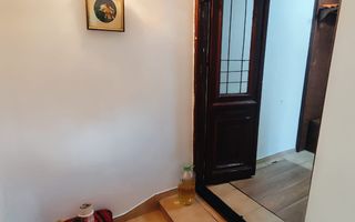 Casa de vanzare + teren in zona Jiului (Bucurestii Noi) - Poză 19