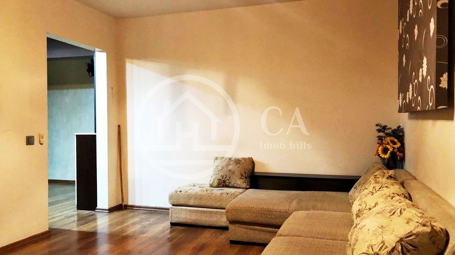 Apartament cu 4 camere de vanzare in Rogerius, Oradea - Poză 8