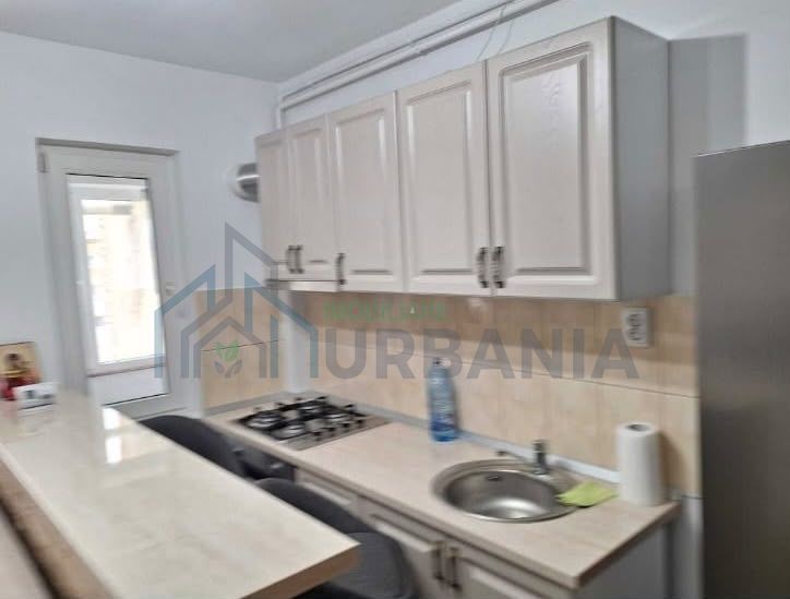 Garsonieră de vânzare, complet renovată și mobilată, bloc G2, Pașcani - Poză 2