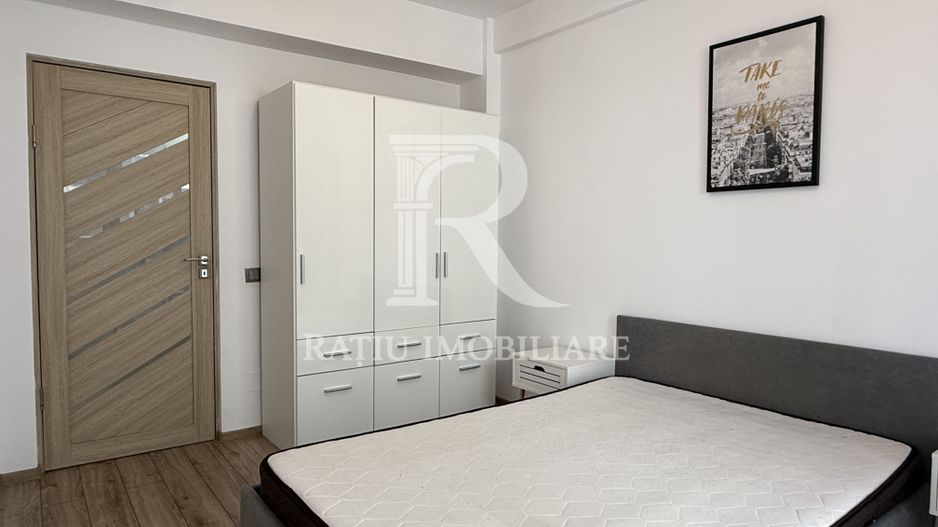 Apartament cu 3 camere de închiriat | Prima Shops | Oradea - Poză 8