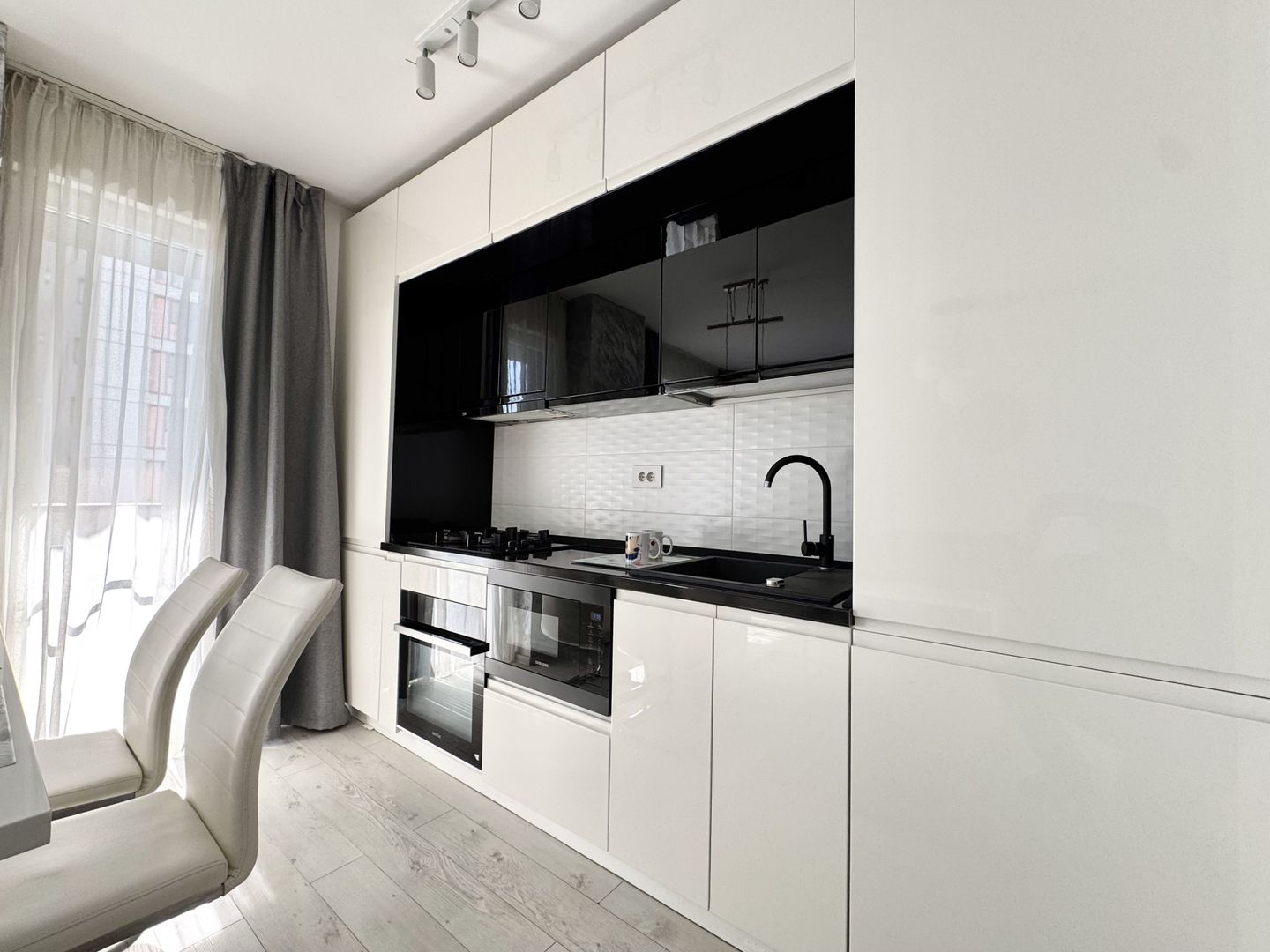 Apartament 2 camere, modern, Profi și parc în complex - Poză 9