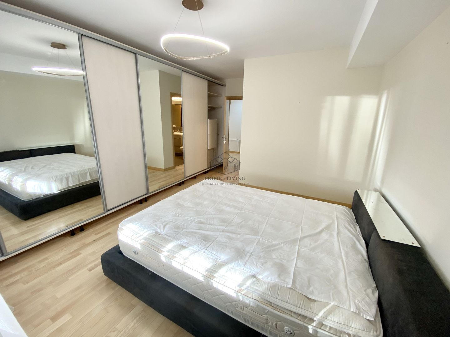 APARTAMENT DE LUX CU 3 CAMERE LA INCHIRIERE LANGA HERASTRAU - Poză 4