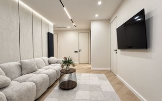 Vânzare apartament, 3 camere, str. Vasile Lupu, Buiucani - Poză 1
