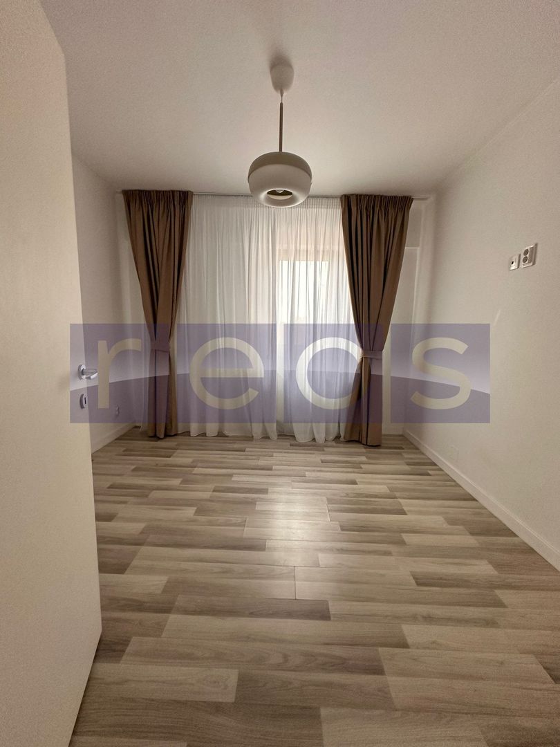 DE INCHIRIAT APARTAMENT 3 CAMERE ZONA AVIATIEI - Poză 6