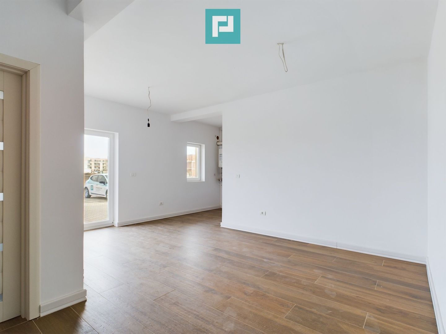 Apartament 1 cameră și dormitor separat, Torontal - Poză 3