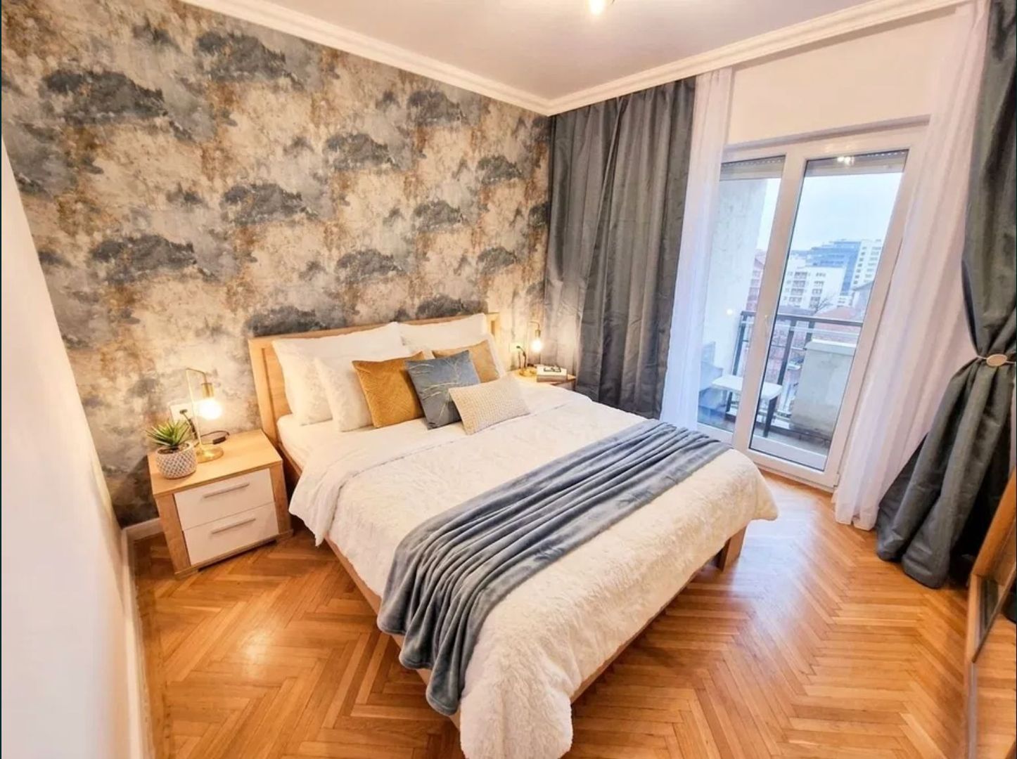 AP. 2 CAMERE EROILOR - 63 MP, BUCATARIE INCHISA, MOBILAT/UTILAT MODERN - Poză 8