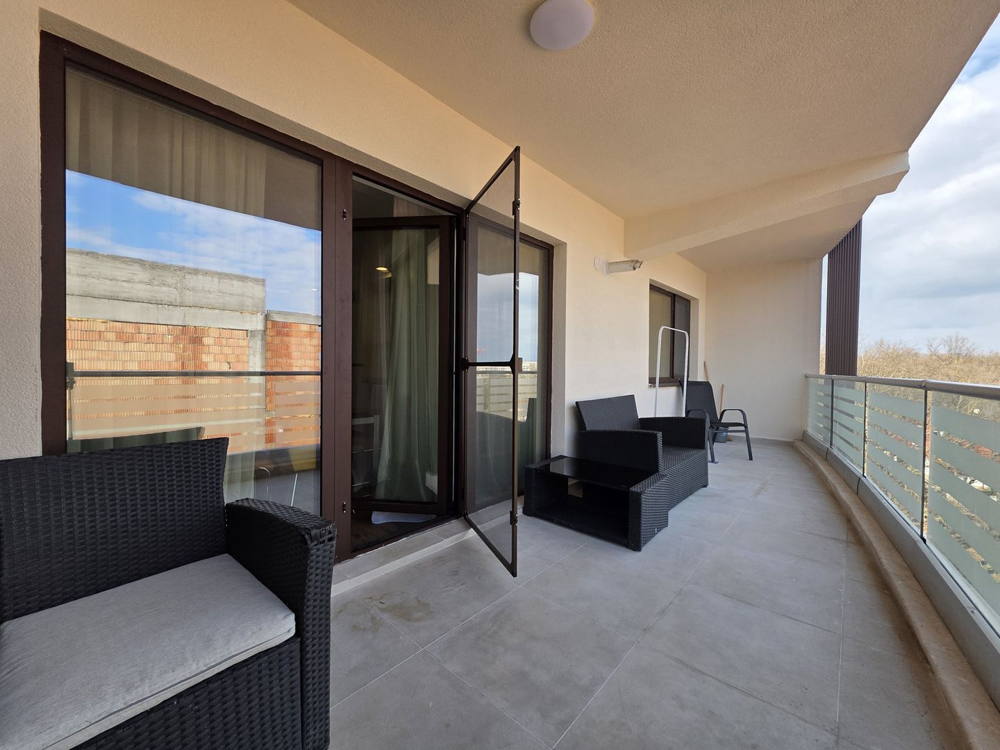 2 camere de inchiriat renovat Padurea Baneasa British School - Poză 11