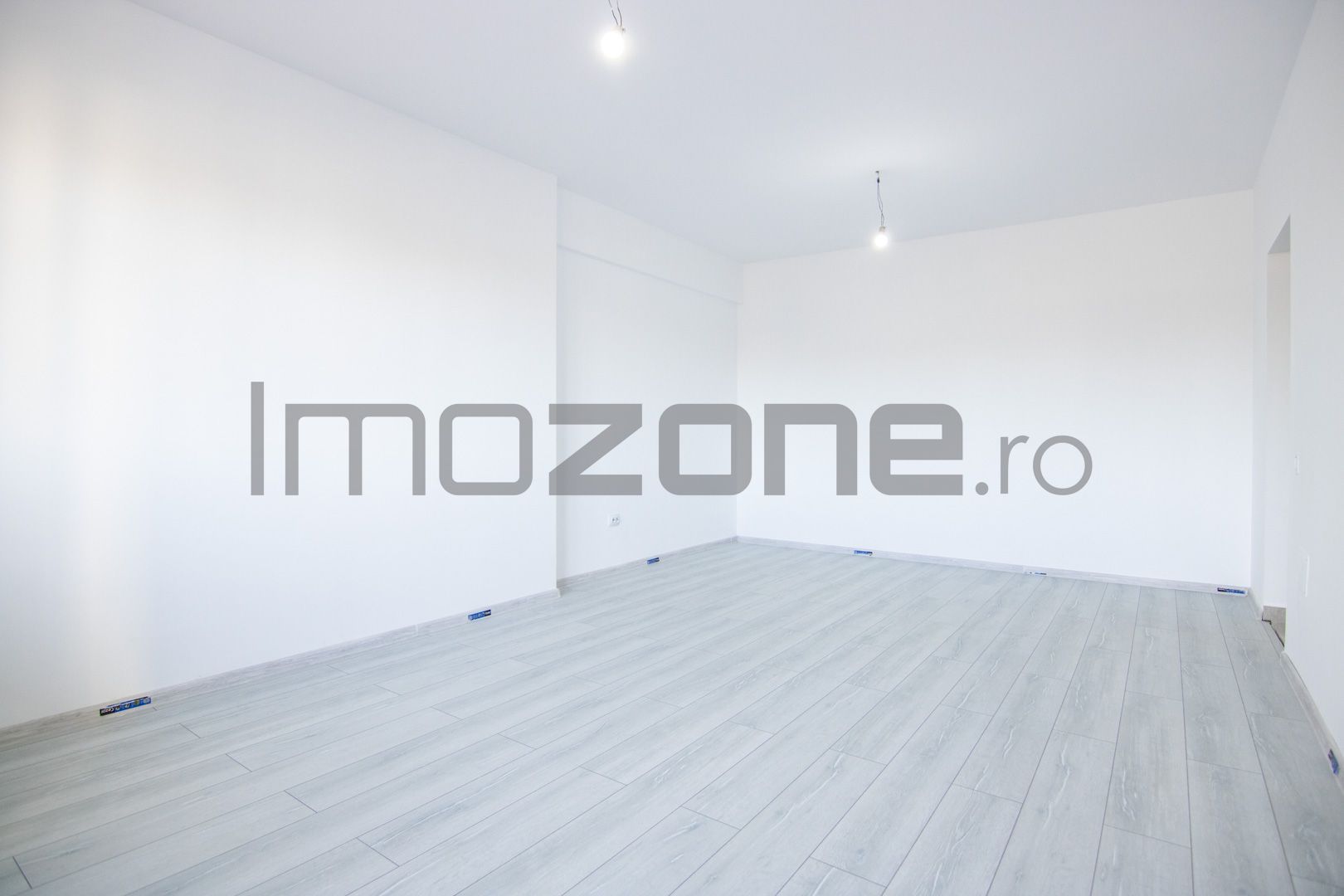 DISCOUNT LUNA IULIE: -10% din valoarea avansului - Poză 5