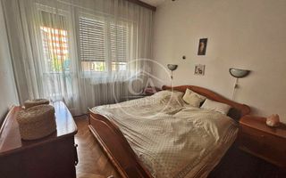 Apartament de vanzare cu 3 camere in zona Dacia Oradea - Poză 5