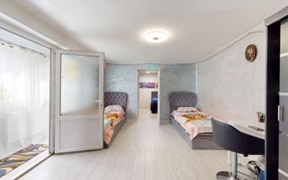 Casa P+1 Sector 5 / Ideala pentru doua familii sau investitie - Poză 5