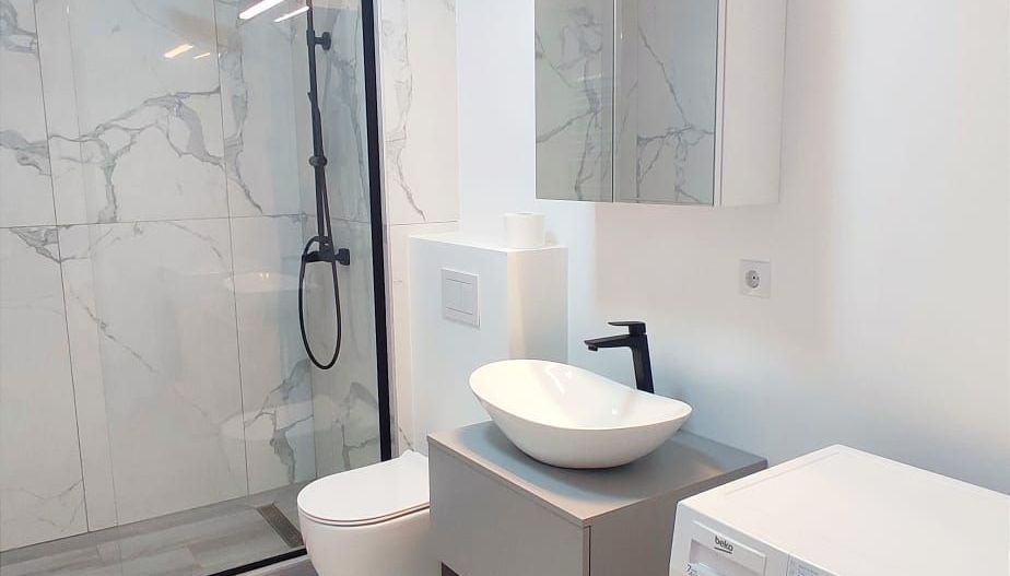 Bloc Nou 2 Camere Lux cu Parcare Subterana - Poză 7