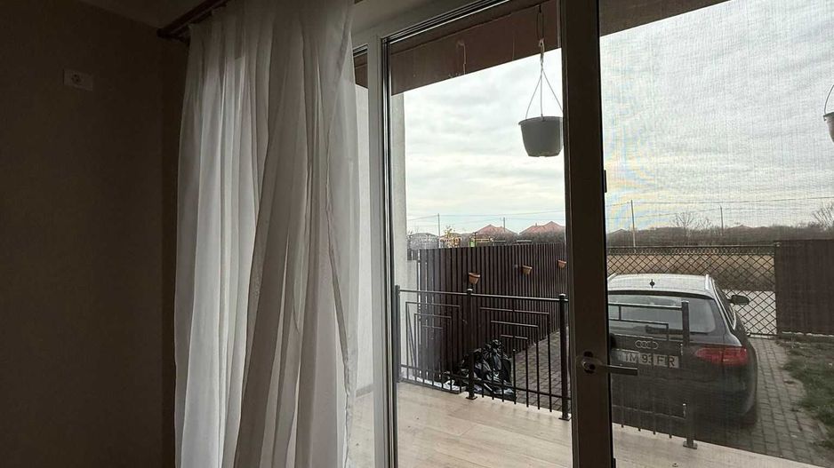 Apartament 3 camere Dumbravita bloc nou - Poză 4