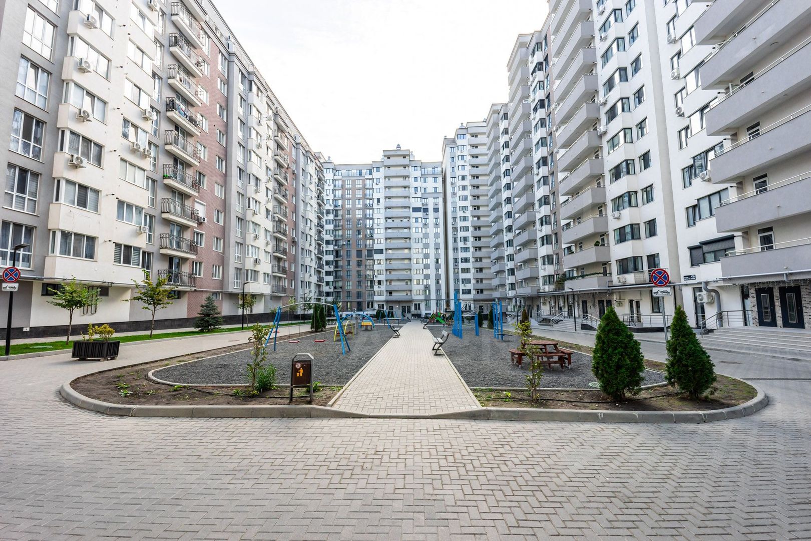 Vânzare, apartament 2 camere, 45 mp, str. Mircea cel Bătrân, Ciocana - Poză 20