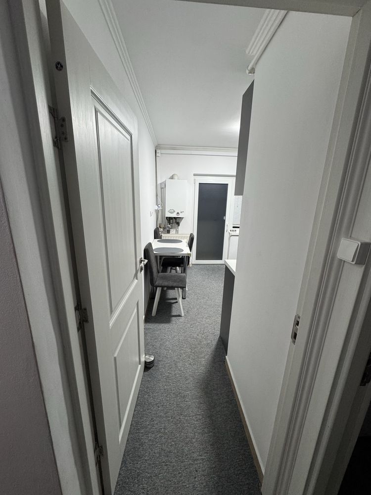 BRASADAS vinde ap 2 cam etaj 3/4 Micro 17. - Poză 5