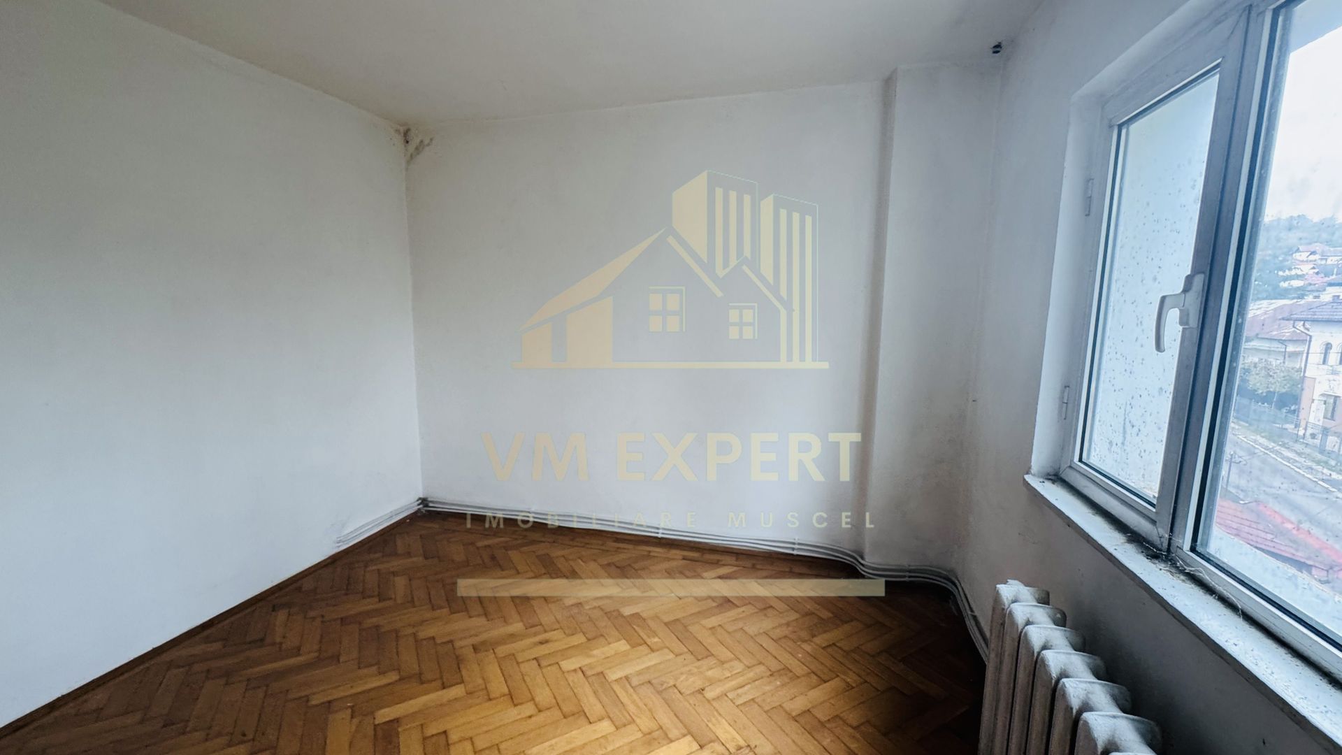 APARTAMENT 3 CAMERE ETAJ 3 CENTRU CAMPULUNG - Poză 6
