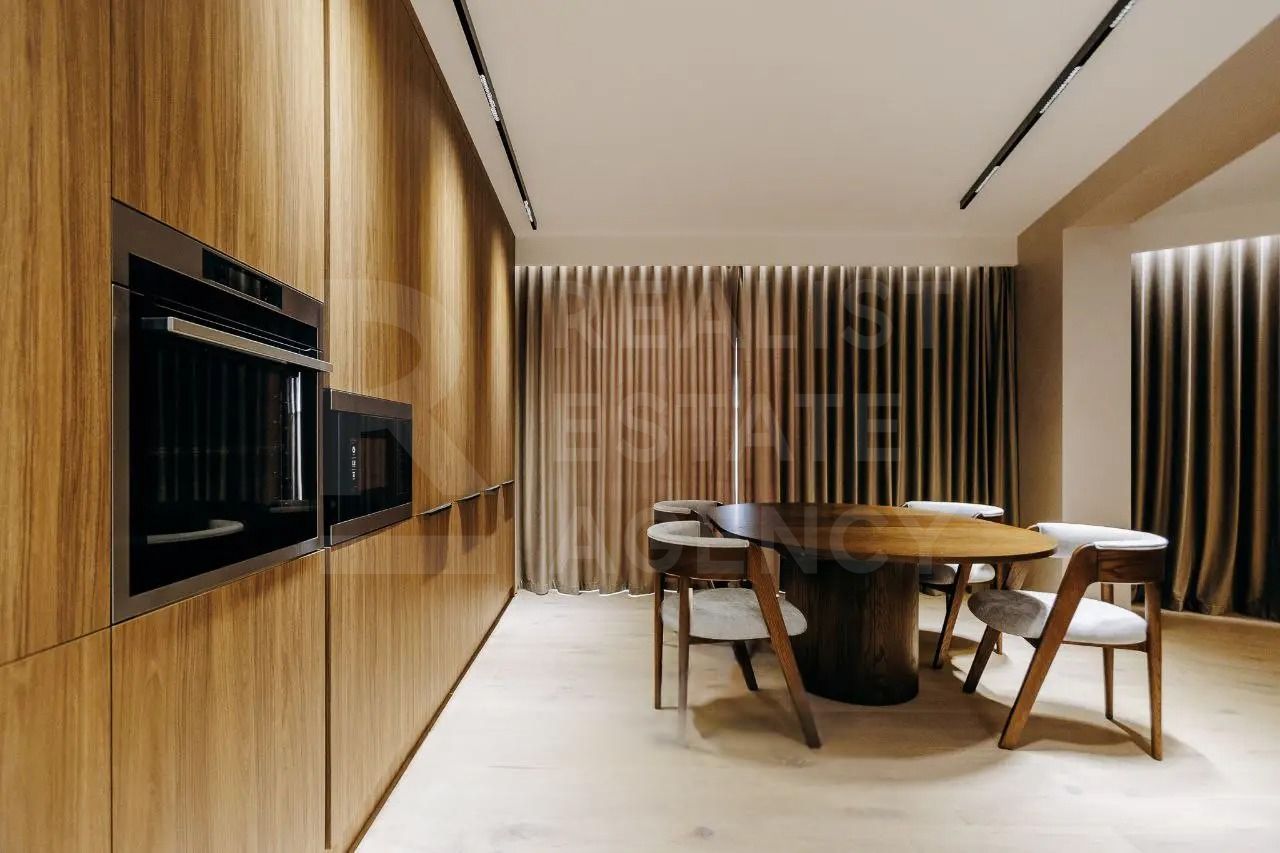 Chirie, apartament, 4 camere, strada Alexandru Pușkin, Centru - Poză 1