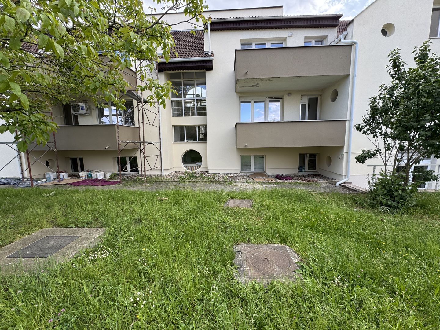 Apartament nr.14 cu 3 camere, boxa si parcare incluse in pret - Poză 19