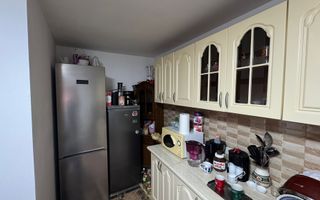 Casă individuală recent renovată, curte mare, GUSTERITA Sibiu - Poză 8