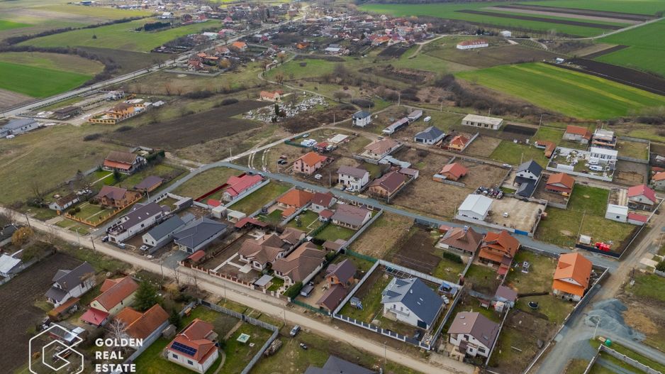 Casa noua la gri in localitatea Zadareni, comision 0% - Poză 16