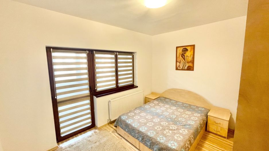 APARTAMENT 3 CAMERE SPATIOS COMPLET MOBILAT | STRAND 2 | LOC DE PARCARE - Poză 3