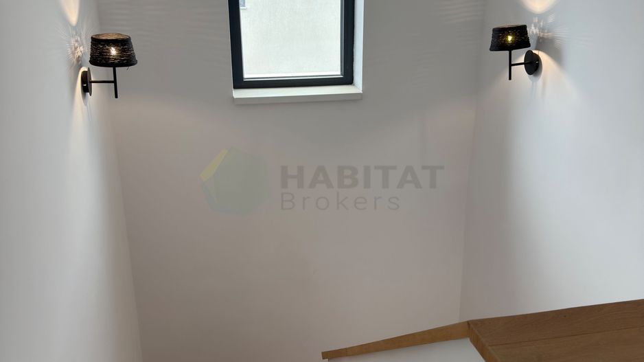 Vilă modernă cu 5 camere de închiriat în Corbeanca - Poză 21