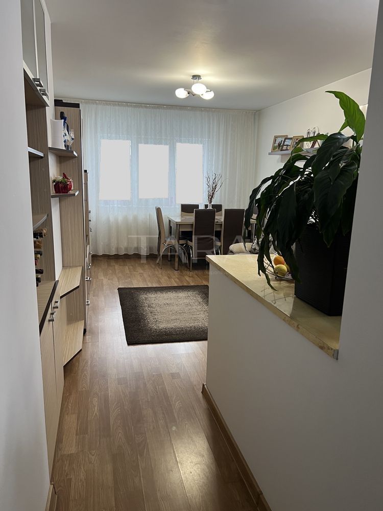 Apartament 2 camere, ultimul etaj – Florești, zona Gh Doja. - Poză 3