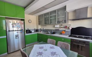 Apartament 4 camere cu garaj - Poză 10