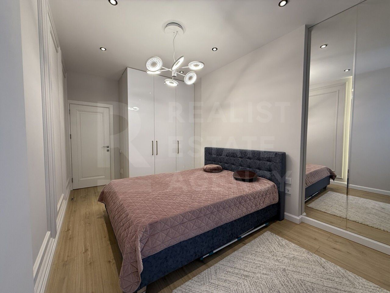 Chirie, apartament, 2 camere, str. Liviu Deleanu, Buiucani - Poză 2